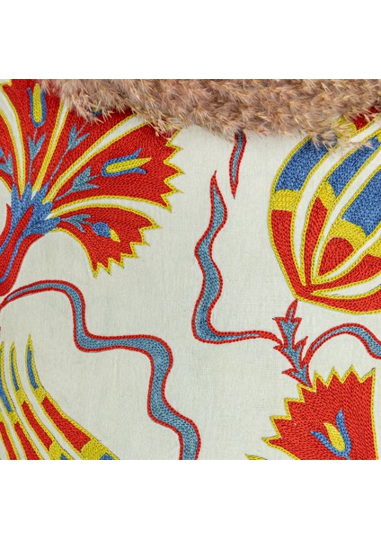 Aras Lale Desenli Ipek Kırlent 50X50 cm modelleri