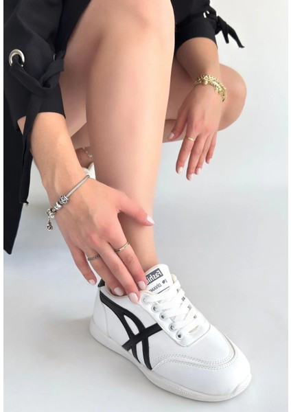 Mtxdpn Zlay Beyaz Cilt Siyah Detaylı Bağcıklı Spor Ayakkabı (Numara: 38) fiyatları