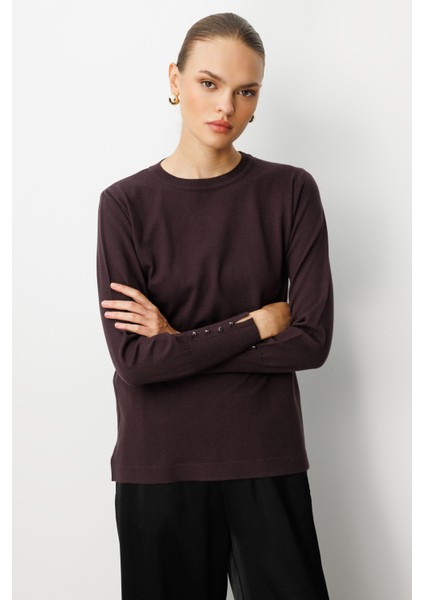 Kol Düğmeli Kahverengi Yuvarlak Yaka Ince Triko Kazak fiyatları