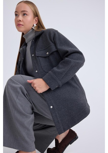 Düşük Omuz Cepli Kaşe Ceket modelleri