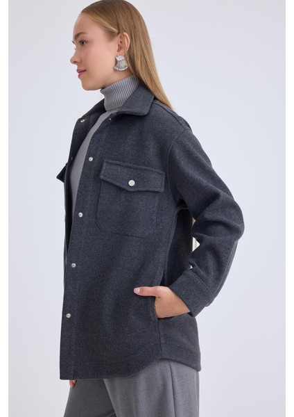 Düşük Omuz Cepli Kaşe Ceket indirimleri