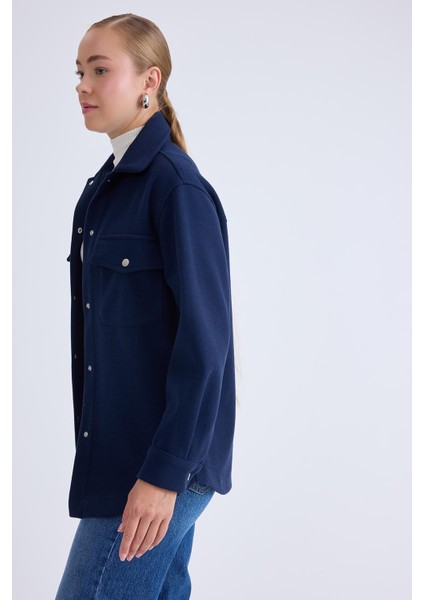 Düşük Omuz Cepli Kaşe Ceket fırsatları