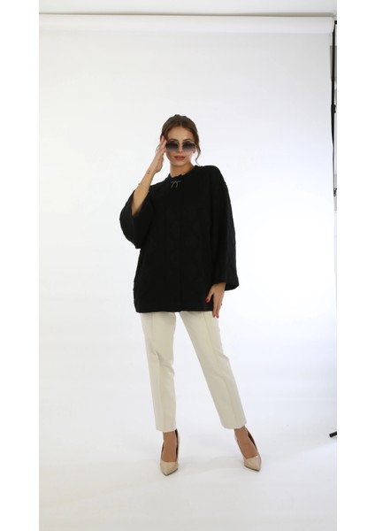 Büyük Beden Yakası Taşlı Triko Ceket fiyatları