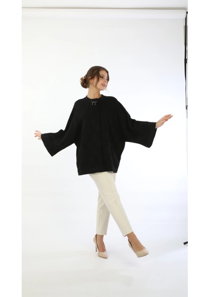 Büyük Beden Yakası Taşlı Triko Ceket modelleri