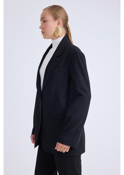 Tek Düğme Vatkalı Ceket