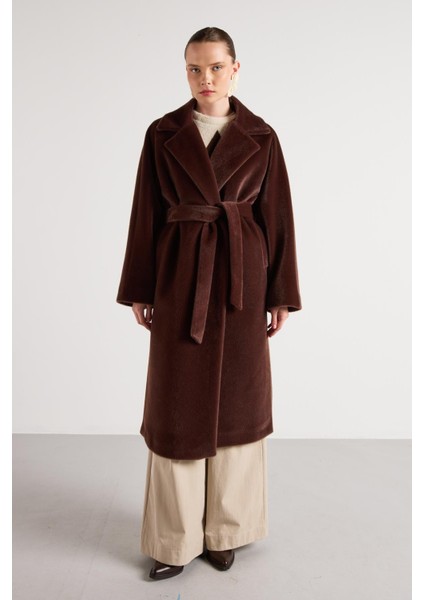 Pelüş Astarlı Uzun Kemer Detaylı Kaban Kahve fiyatları