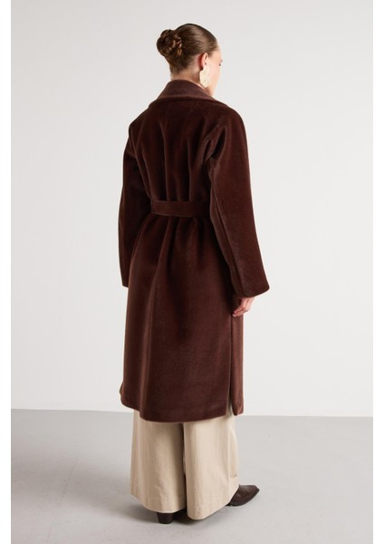 Pelüş Astarlı Uzun Kemer Detaylı Kaban Kahve indirimleri