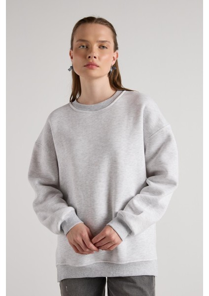Kadın Gri Melanj Basic Yırtmaçlı Oversize 3 Iplik Şardonlu Sweatshirts 30078 indirimleri