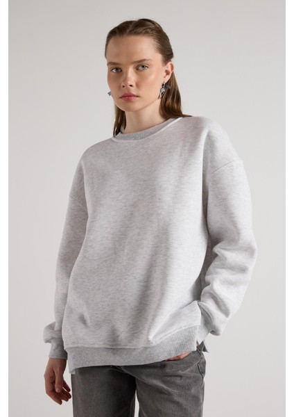 Kadın Gri Melanj Basic Yırtmaçlı Oversize 3 Iplik Şardonlu Sweatshirts 30078