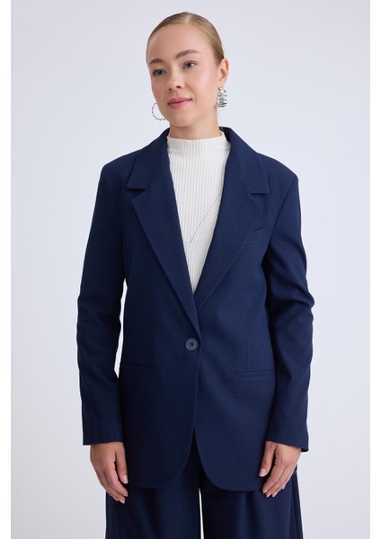 Önden Tek Düğme Kapamalı Blazer Ceket