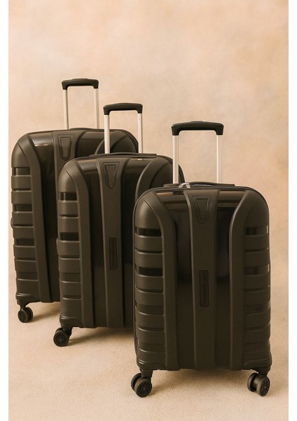 Hafif 3’lü Abs Valiz Seti – Şifreli, 360° Tekerlekli – Siyah