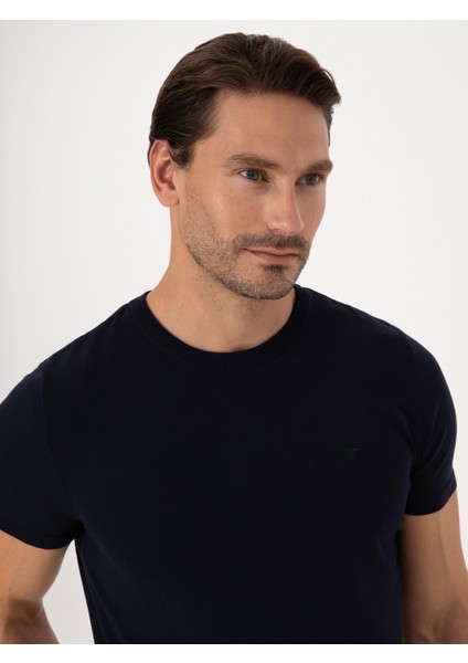 Erkek Lacivert Slim Fit Bisiklet Yaka Triko T-Shirt 50309840-VR033