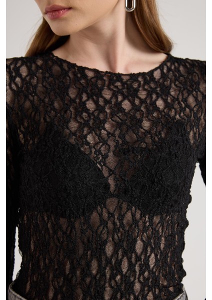Bisiklet Yaka Dantelli Bluz Siyah fırsatları
