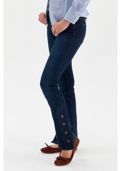 Çıtçıtlı Flare Esnek Jean modelleri