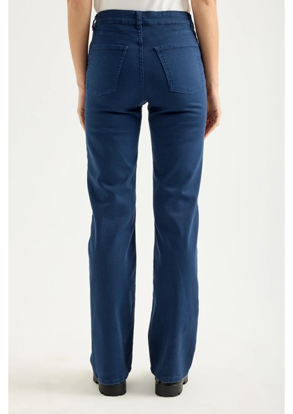 Orta Bel Düz Kesim Pantolon fırsatları