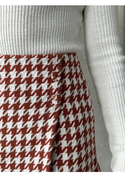 Mtxdpn Iki Düğmeli Kaz Ayağı Desen Ch Kumaş Şort Etek Bordobeyaz H26414 (Beden: Xl) indirimleri