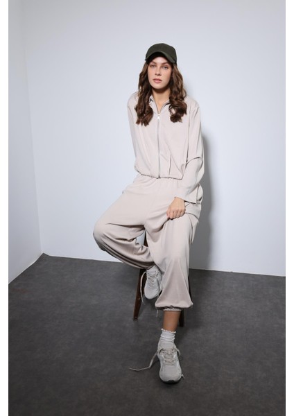 Taş Volümlü Ceket ve Paça Lastikli Eşofman Takım