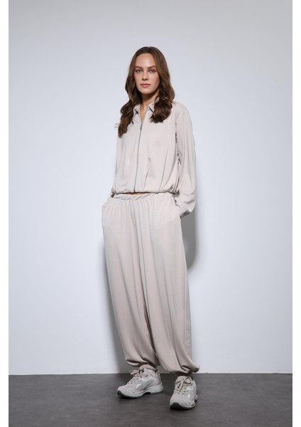 Taş Volümlü Ceket ve Paça Lastikli Eşofman Takım fırsatları