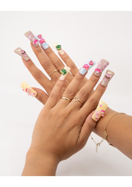 10'lu Renkli Extra Extra Extra TT1437 Tekrar Kullanılabilir El Yapımı Protez Takma Tırnak Renkli-M indirimleri