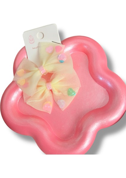 Üzeri Pul Kalp Süslemeli Saten Fiyonk Model Karışık Renk Çiftli Kız Çocuk Lastik Toka 2li Set modelleri