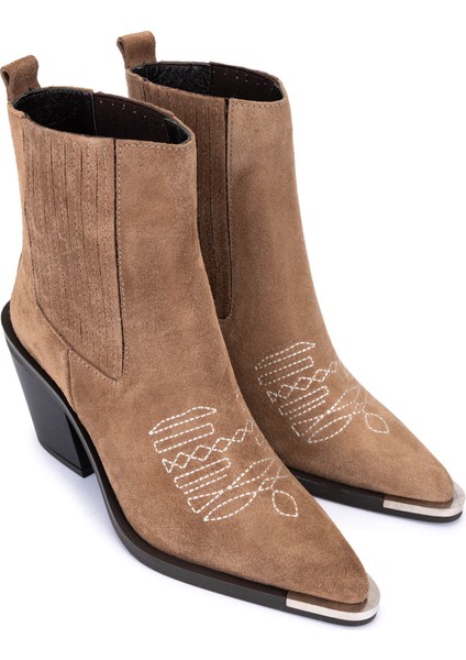 Kadın Hakiki Deri Taupe Süet Klasik Bot 33 20020 Bn Bot SK25-26 Taupe Suet fiyatları