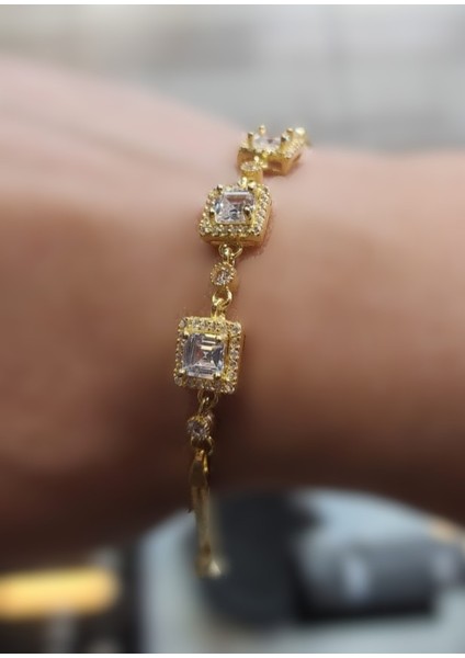 925 Ayar Gümüş Gold Renk Kare Zirkon Bileklik modelleri