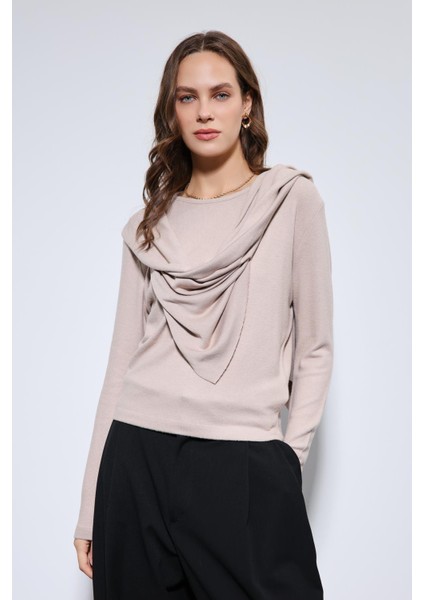 Bej Drapeli Şal Detaylı Top fiyatları