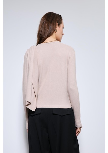Bej Drapeli Şal Detaylı Top modelleri
