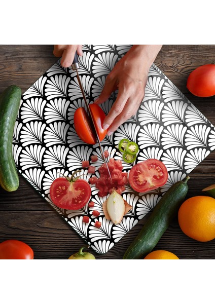 Cam Kesme Tahtası ve Sunumluk Kare Siyah Beyaz Geometrik Desenli 30X30 cm fırsatları