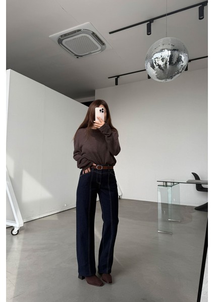 Önü Parça Dikişli Kemerli Jean