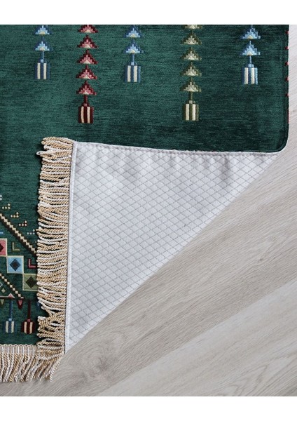 Çeyizlik Hediyelik Seccade Eşarp Tesbih Set – Kilim Desenli Kadife Astarlı Seccade, Eşarp, Kristal Tesbih Özel Kutulu Lüks Hediye Seti