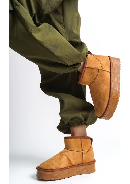 Amelıa Bağcıksız Düz ve Kalın Taban Içi Kürklü Kısa Süet Kadın Bot Stt - Taba fiyatları