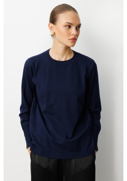 Kol Düğmeli Lacivert Yuvarlak Yaka Ince Triko Kazak