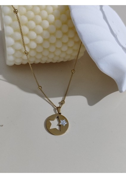 Yıldız Taşli Kolye Altın Sarisi Paslanmaz Çelik