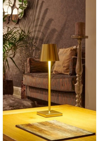 Gerçek Metal Şarjlı Dokunmatik Masa Lambası | 3 Işık Renk Seçeneği | Yükseklik Ayarlı fiyatları