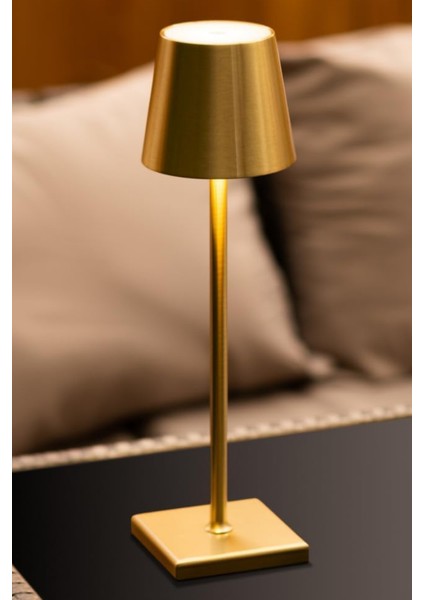 Gerçek Metal Şarjlı Dokunmatik Masa Lambası | 3 Işık Renk Seçeneği | Yükseklik Ayarlı indirimleri