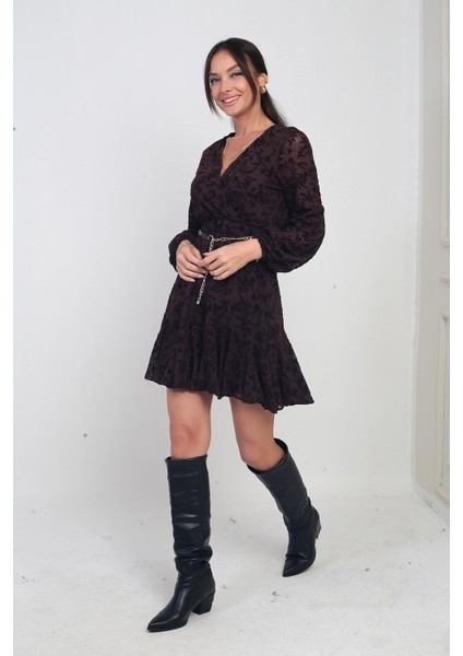 Kadın Kruvaze Yaka Astarlı Flok Baskılı Kısa Tül Elbise fiyatları