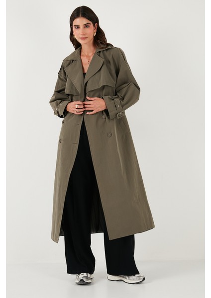 Pamuklu Oversize Kruvaze Yaka Kol Apoletli Rüzgarlıklı Trençkot Bayan Trençkot 6839637 indirimleri