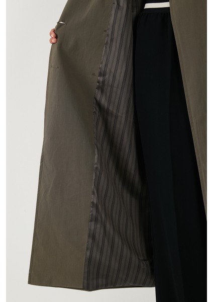 Pamuklu Oversize Kruvaze Yaka Kol Apoletli Rüzgarlıklı Trençkot Bayan Trençkot 6839637