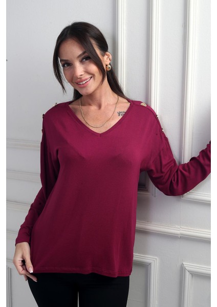 Kadın V Yaka Omuzu Düğmeli Likralı Çilek Bluz fiyatları