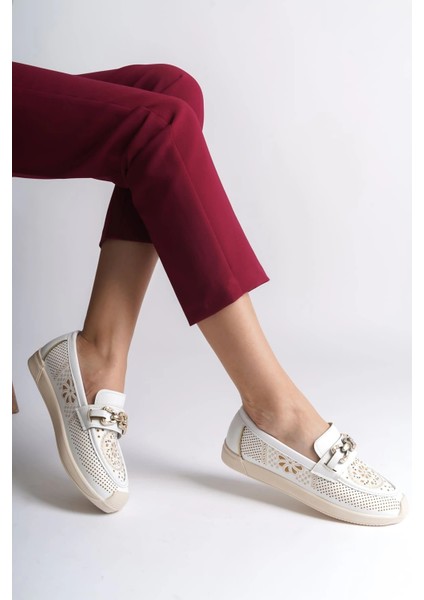 Layla Bağcıksız Ortopedik Rahat Taban Çiçek Desenli Kadın Babet Ayakkabı Ckt - Beyaz modelleri