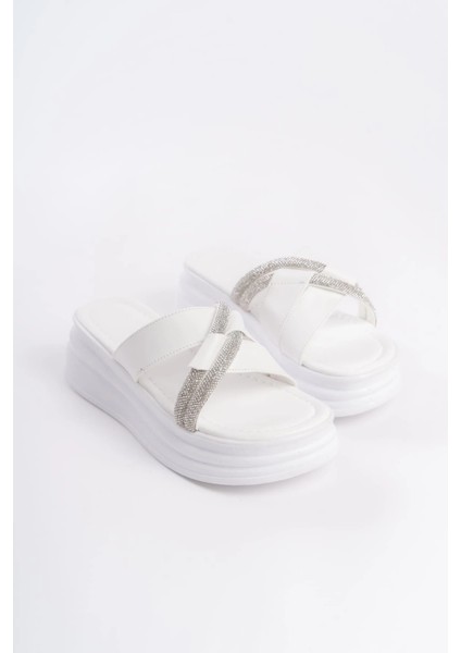 Ruby Düz Topuklu Taşlı Çapraz Şeritli Kalın ve Ortopedik Taban Kadın Terlik Cbt - Beyaz fırsatları