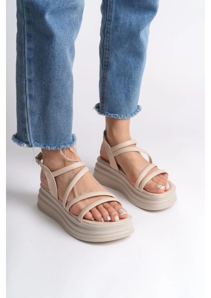 Natalıe Ince Tokalı Şerit Detaylı Ortopedik Taban Kadın Sandalet Ckt - Krem