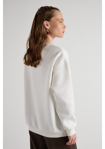 Leopar Nakışlı 3 Iplik Şardonlu Sweatshirt Ekru fırsatları