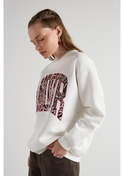 Leopar Nakışlı 3 Iplik Şardonlu Sweatshirt Ekru