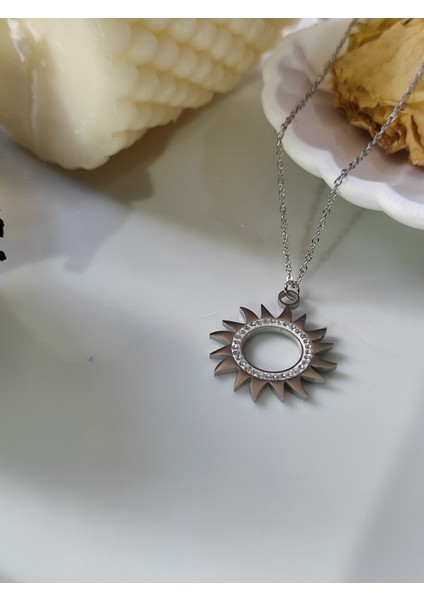 Güneş Taşlı Kolye Yıldız Tasli Gümüş Renk Kolye