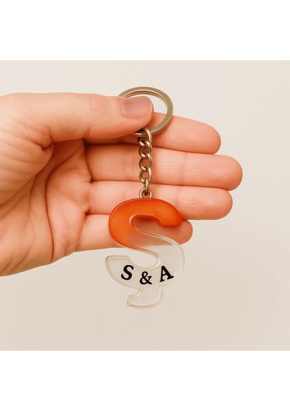 Ş Harfi - Kişiye Özel - Epoksi Reçine Anahtarlık - El Yapımı - Çelik Tokalı fiyatları