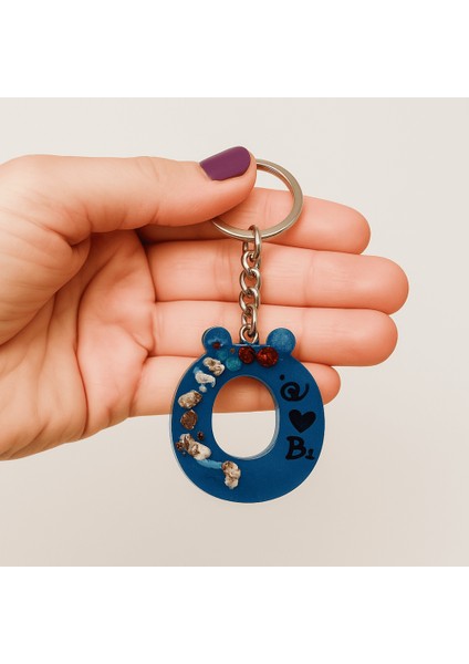 Ö Harfi - Kişiye Özel - Epoksi Reçine Anahtarlık - El Yapımı - Çelik Tokalı fiyatları