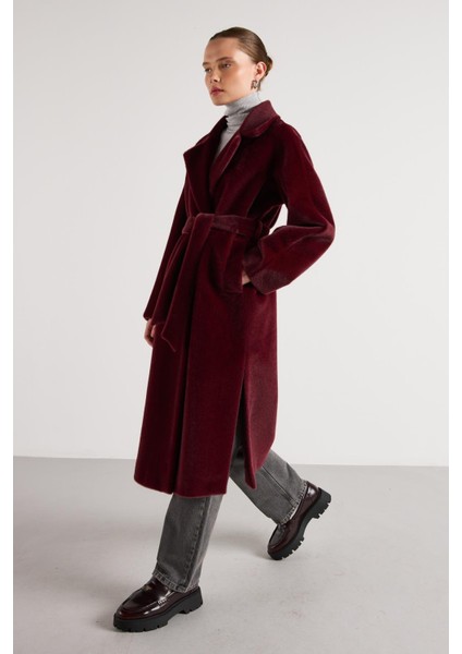 Pelüş Astarlı Uzun Kemer Detaylı Kaban Bordo modelleri