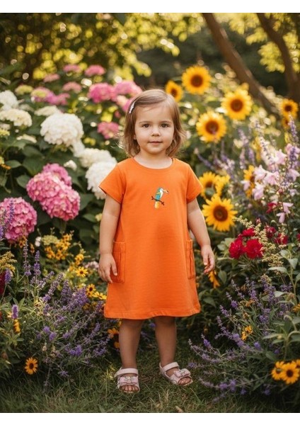 Kız Bebek Papağan Desenli Pamuklu Elbise